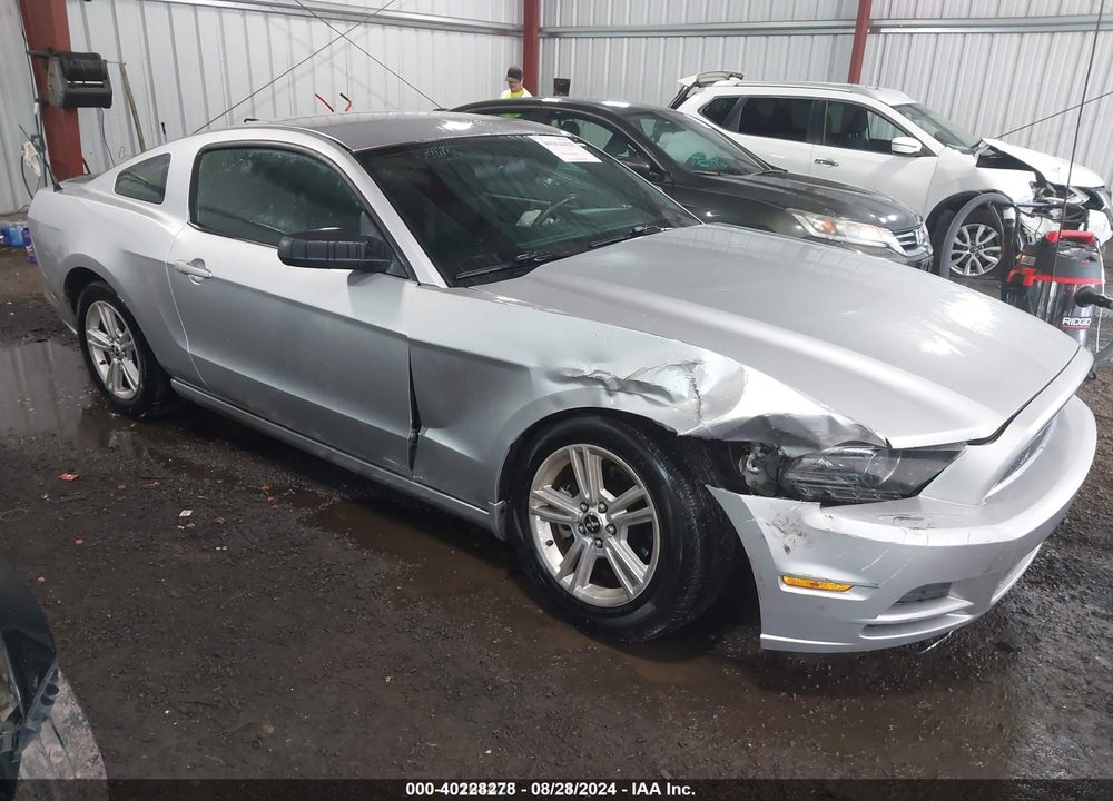 2014 FORD MUSTANG VIN: 1ZVBP8AM2E5302532