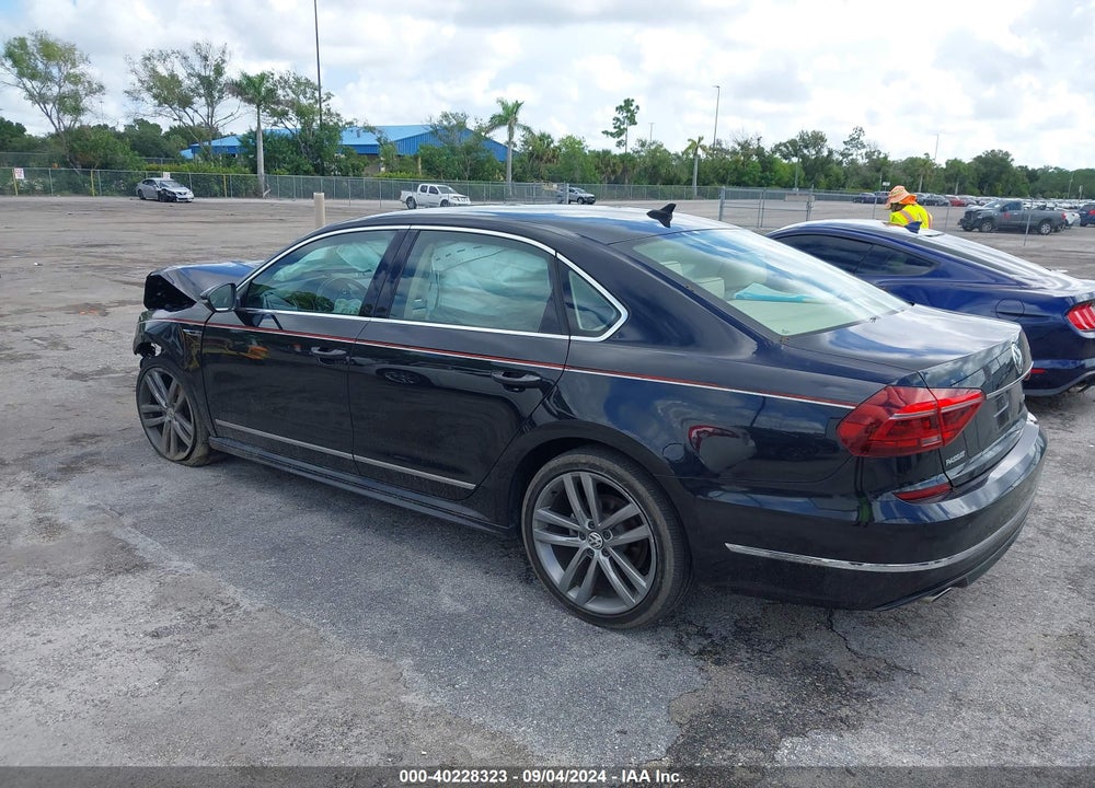 2017 VOLKSWAGEN PASSAT 1.8T R-LINE VIN: 1VWDT7A35HC066979