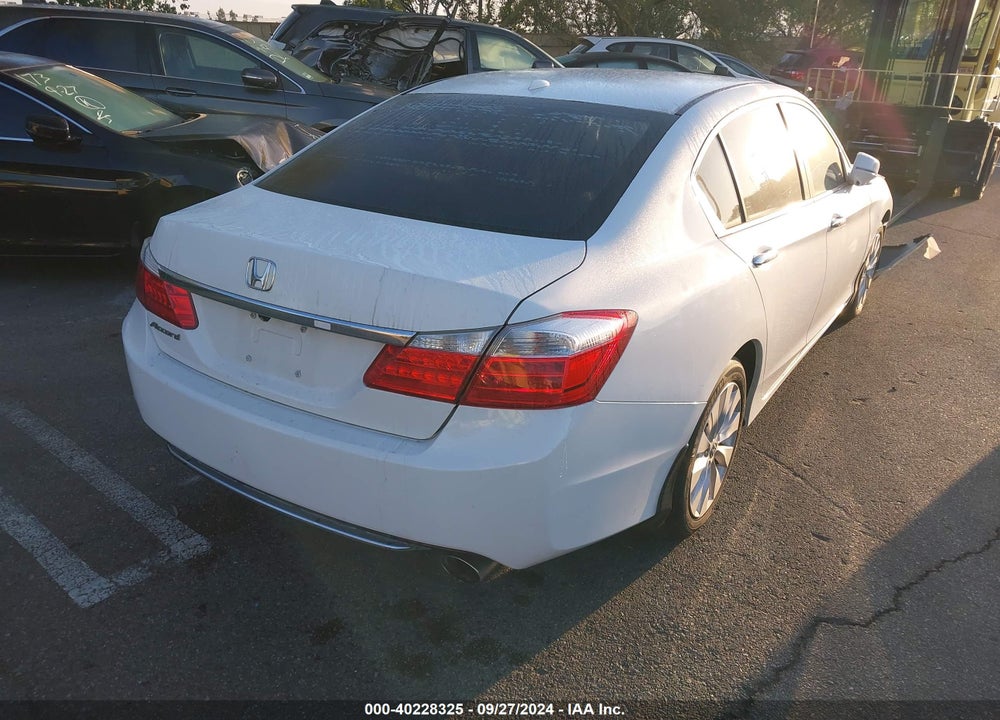 2015 HONDA ACCORD EX-L VIN: 1HGCR2F89FA108391