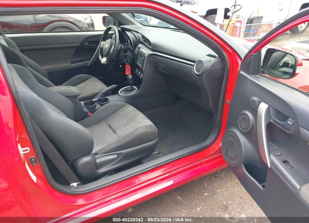 2015 SCION TC VIN: JTKJF5C70FJ008944
