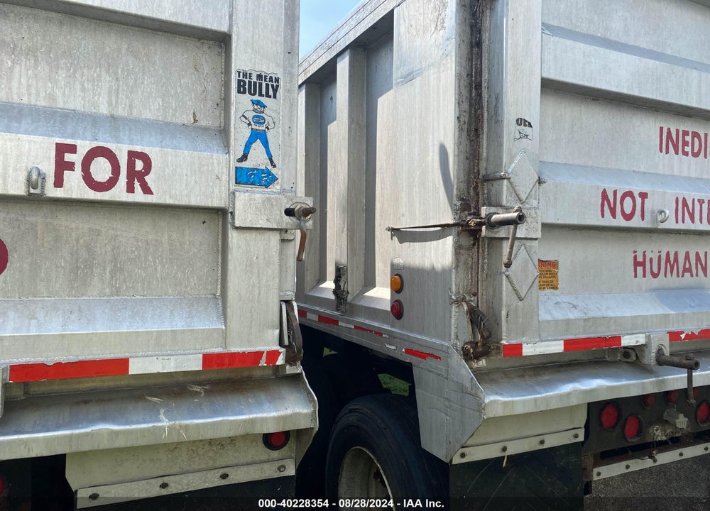 2012 SUMMIT TRAILER SALES INC TRAILER VIN: 1S8AD4027C0012308