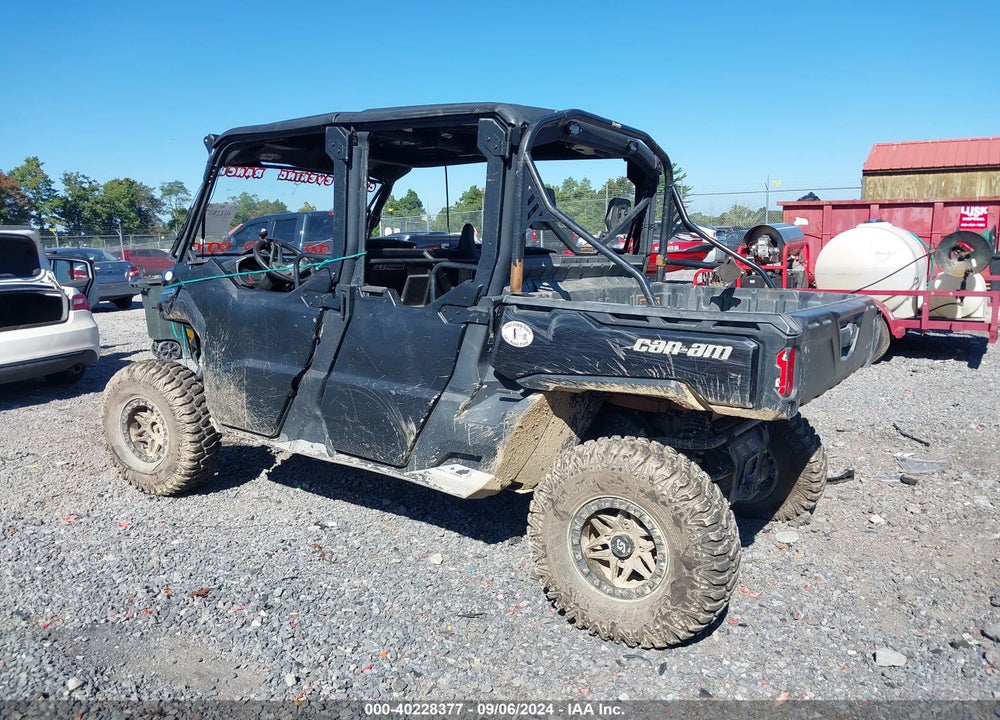2019 CAN-AM DEFENDER MAX LONE STAR HD10 VIN: 3JBURAP47KK000291