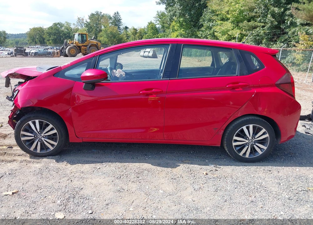 2017 HONDA FIT EX VIN: JHMGK5H70HS014454