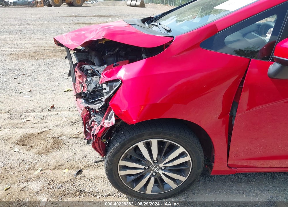 2017 HONDA FIT EX VIN: JHMGK5H70HS014454