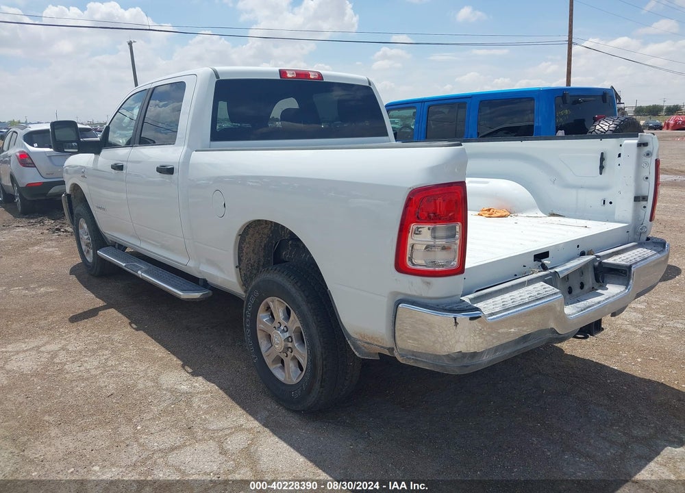 2024 RAM 2500 BIG HORN 4X4 6'4 BOX VIN: 3C6UR5DL7RG266513