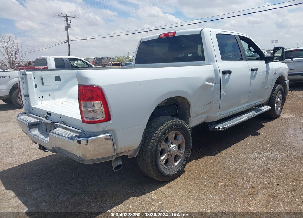 2024 RAM 2500 BIG HORN 4X4 6'4 BOX VIN: 3C6UR5DL7RG266513