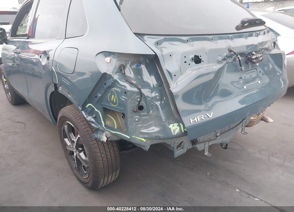 2024 HONDA HR-V 2WD EX-L/2WD EX-L W/O BSI VIN: 3CZRZ1H77RM723112