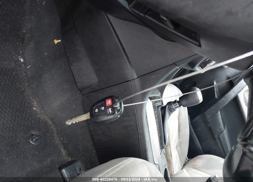 2016 TOYOTA COROLLA LE VIN: 5YFBURHE7GP471080