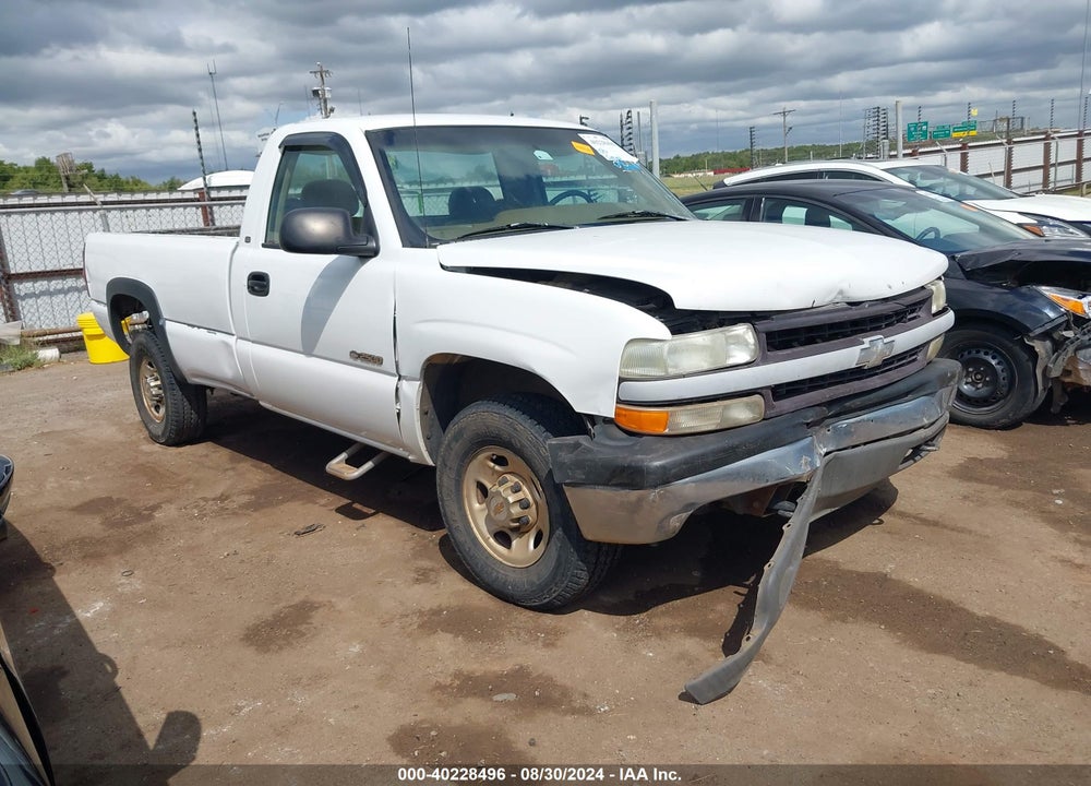 1999 CHEVROLET SILVERADO 2500 VIN: 1GCGC24U6XE204426