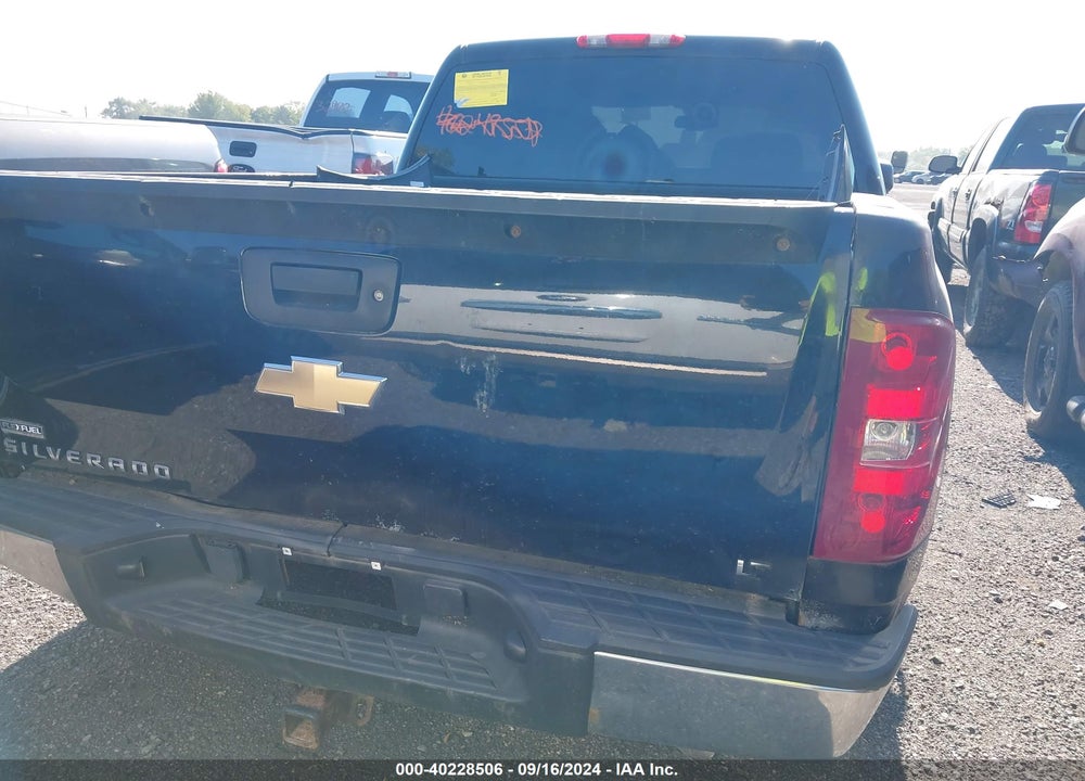 2009 CHEVROLET SILVERADO 1500 LT VIN: 3GCEK23379G174111