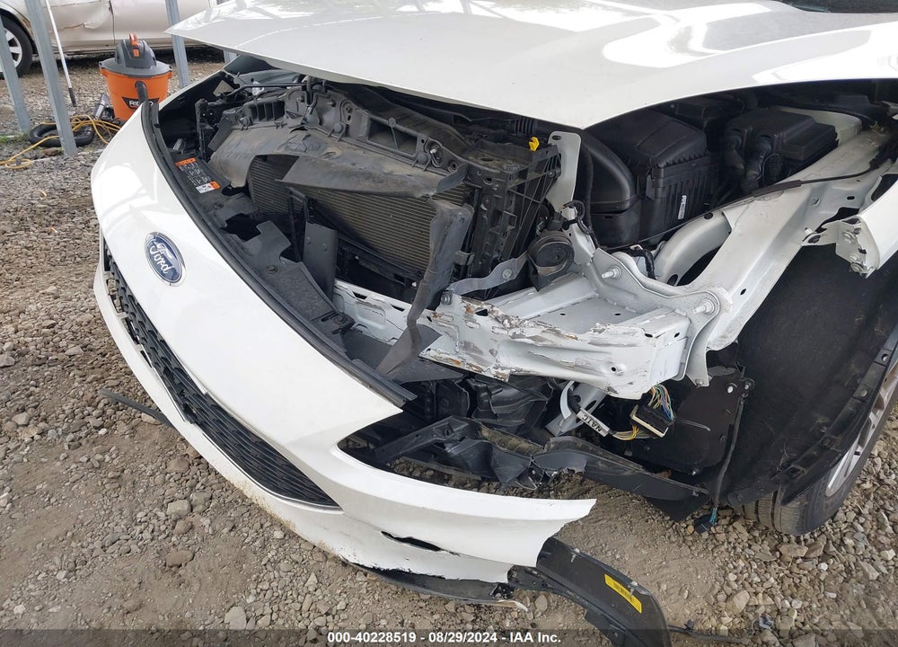 2021 FORD ESCAPE SEL VIN: 1FMCU9H97MUB33017