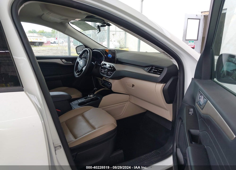 2021 FORD ESCAPE SEL VIN: 1FMCU9H97MUB33017