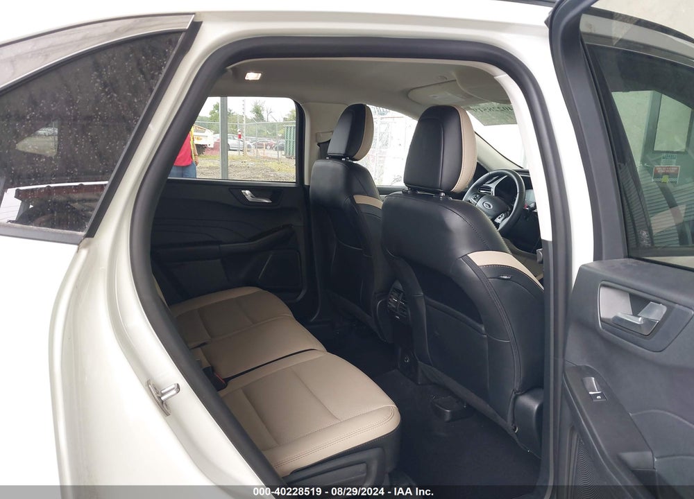 2021 FORD ESCAPE SEL VIN: 1FMCU9H97MUB33017