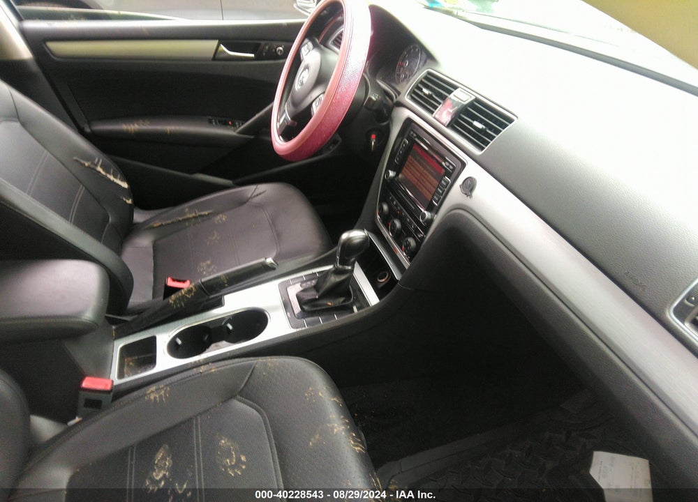 2013 VOLKSWAGEN PASSAT 2.5L SE VIN: 1VWBP7A38DC031956