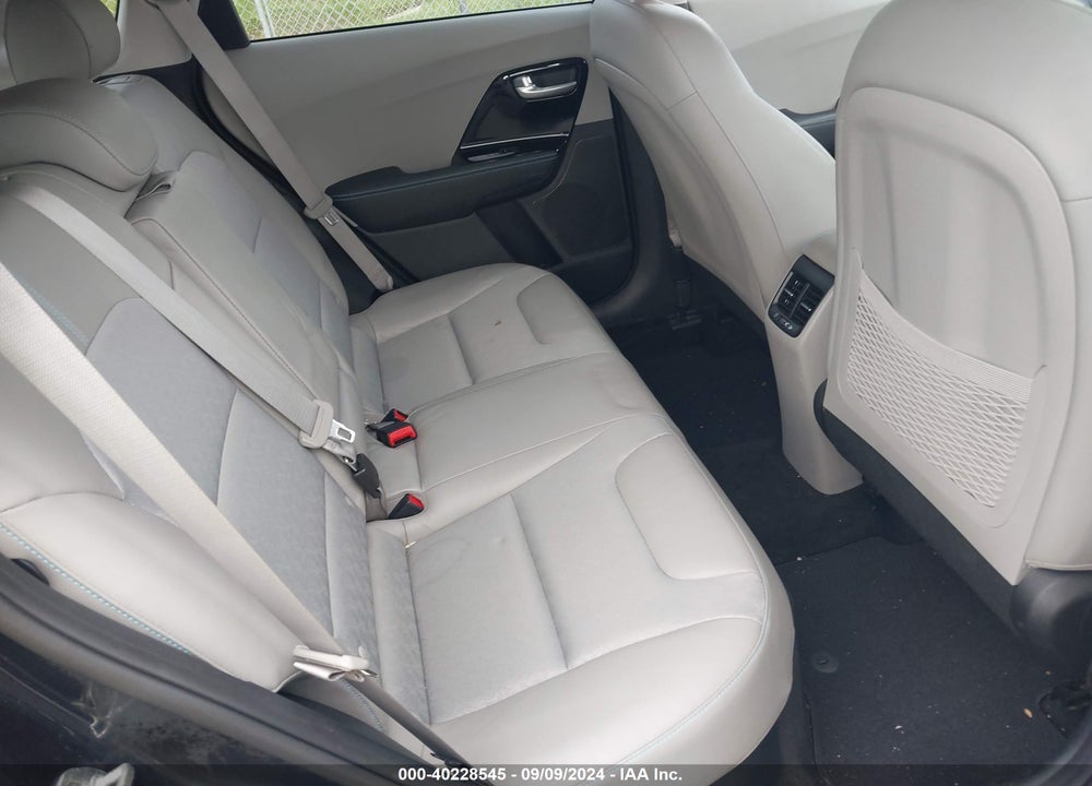 2018 KIA NIRO PLUG-IN HYBRID EX VIN: KNDCD3LD8J5139198
