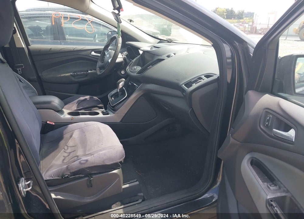 2013 FORD ESCAPE SE VIN: 1FMCU9GX8DUA21052