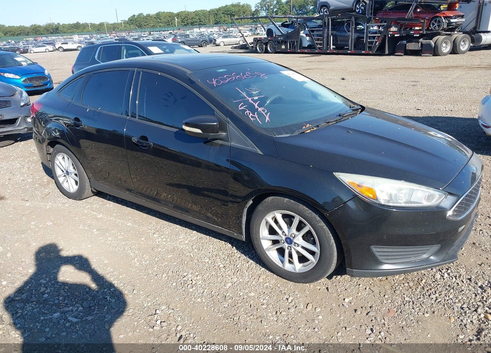 2015 FORD FOCUS SE VIN: 1FADP3F29FL242838