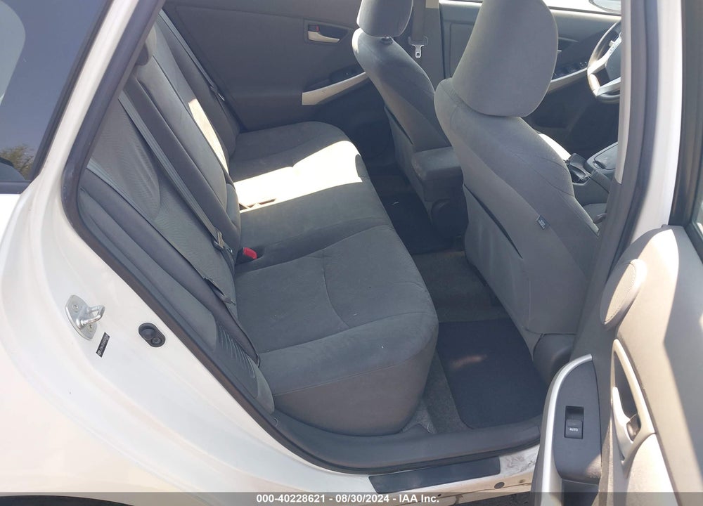 2010 TOYOTA PRIUS III VIN: JTDKN3DU6A0005066