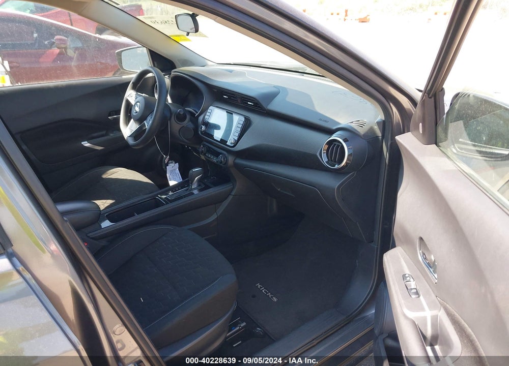 2021 NISSAN KICKS SV XTRONIC CVT VIN: 3N1CP5CV1ML487590