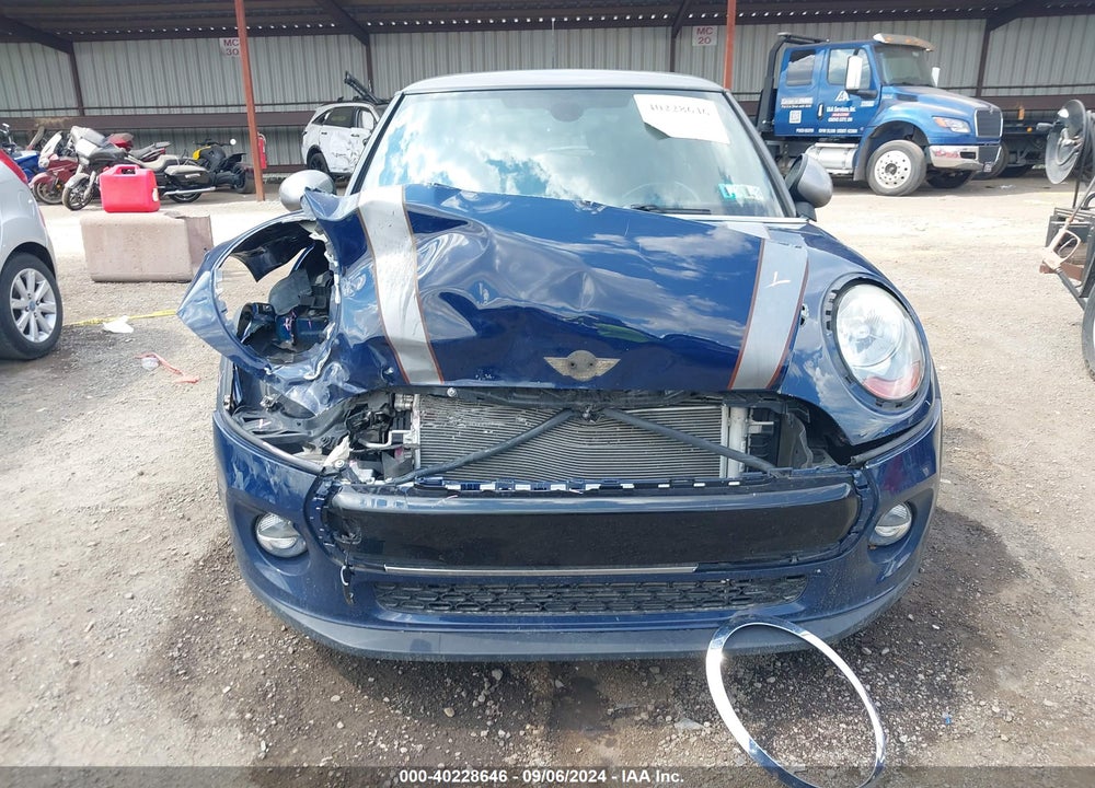 2017 MINI HARDTOP COOPER VIN: WMWXP5C30H3C64018