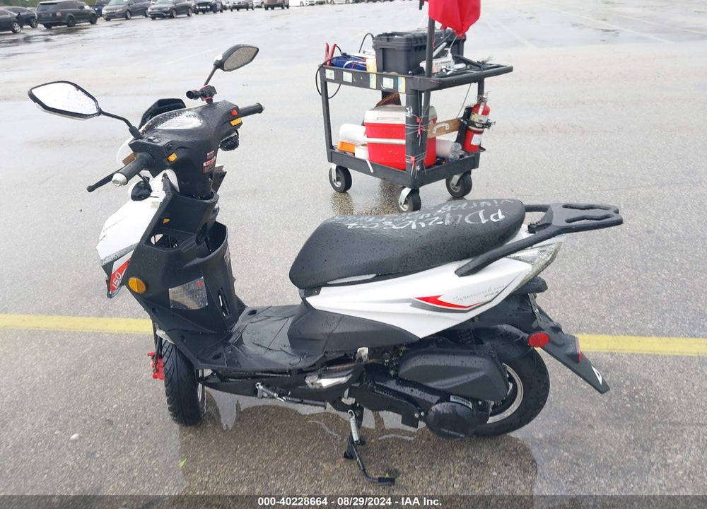 2023 SCOOTER KAIK 149CC VIN: LFETCKNK2P1001755
