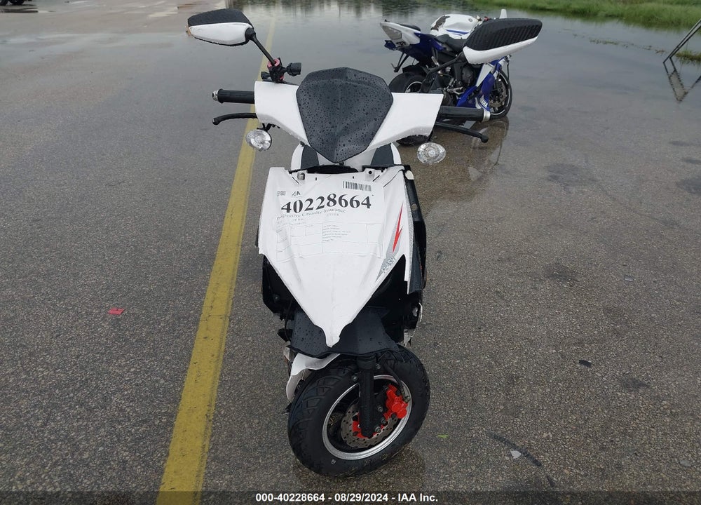 2023 SCOOTER KAIK 149CC VIN: LFETCKNK2P1001755