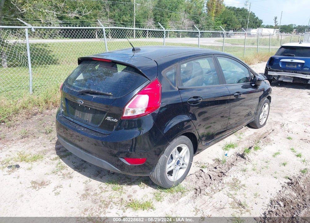 2018 FORD FIESTA SE VIN: 3FADP4EJ8JM111616