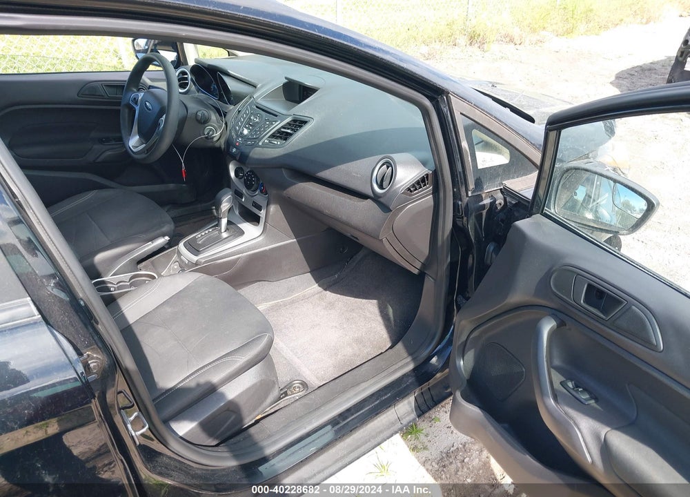 2018 FORD FIESTA SE VIN: 3FADP4EJ8JM111616