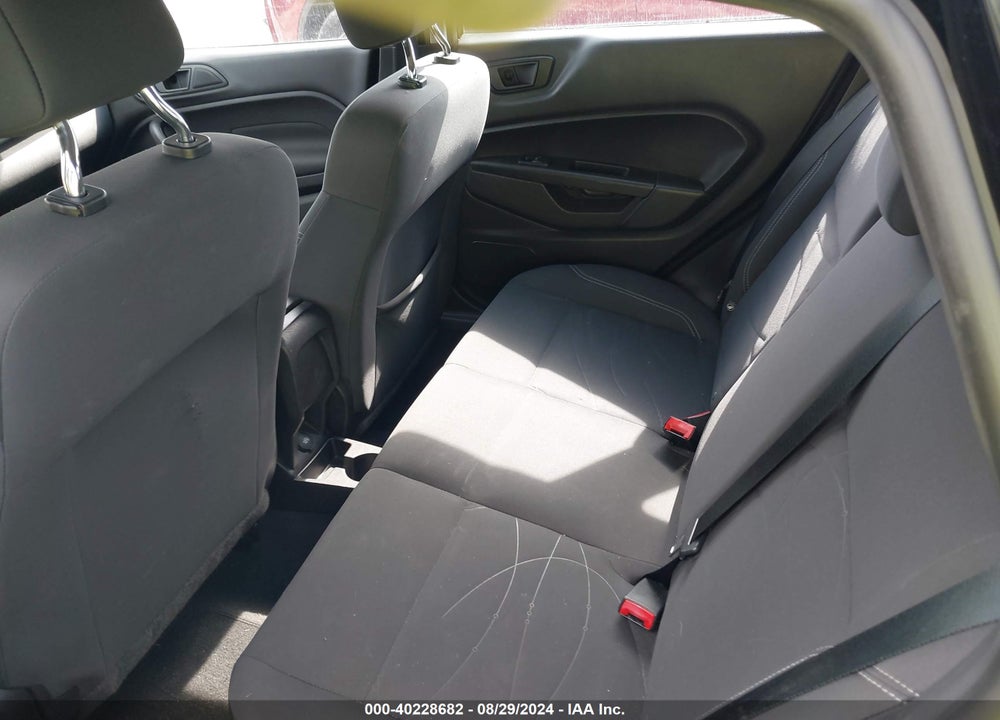 2018 FORD FIESTA SE VIN: 3FADP4EJ8JM111616