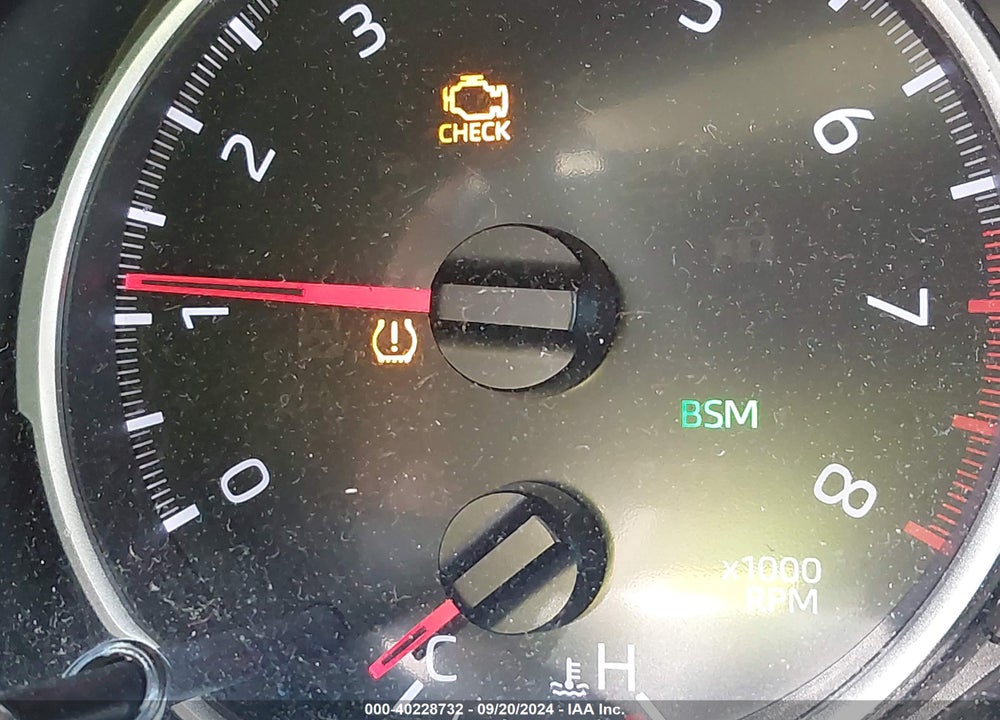 2022 TOYOTA RAV4 XLE VIN: 2T3P1RFV5NW294839