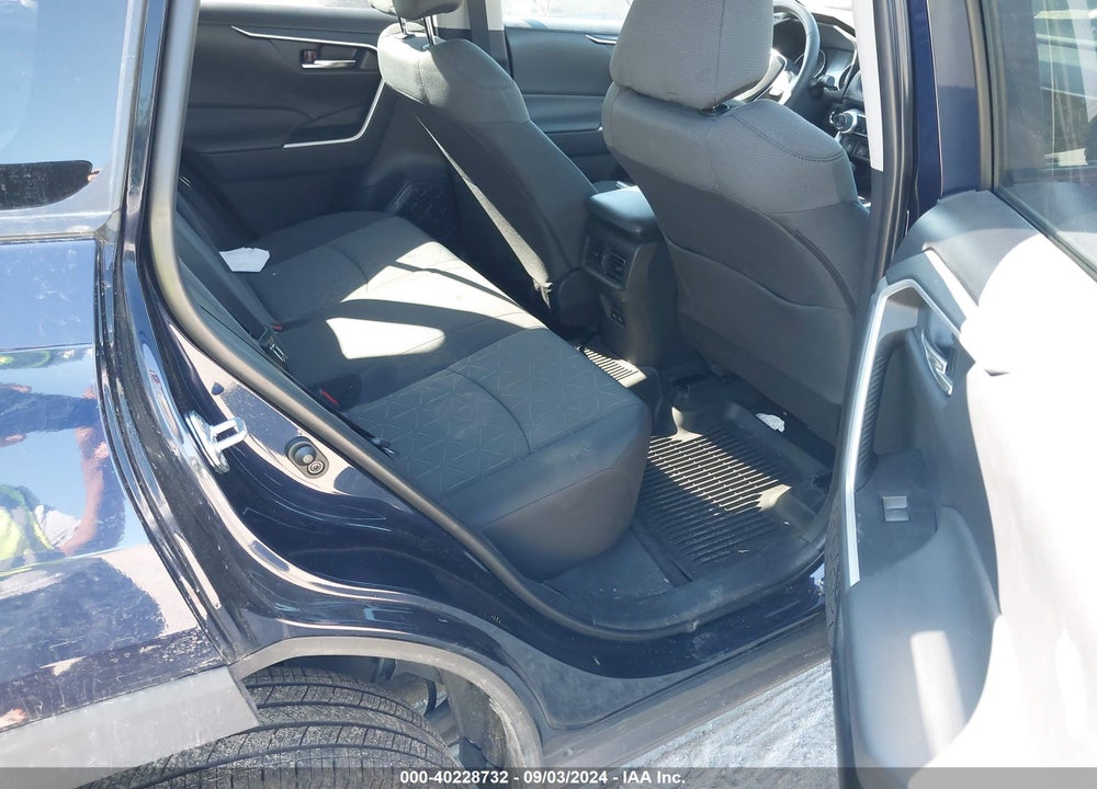 2022 TOYOTA RAV4 XLE VIN: 2T3P1RFV5NW294839