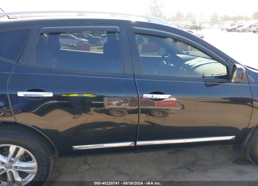 2013 NISSAN ROGUE SV VIN: JN8AS5MT2DW502628