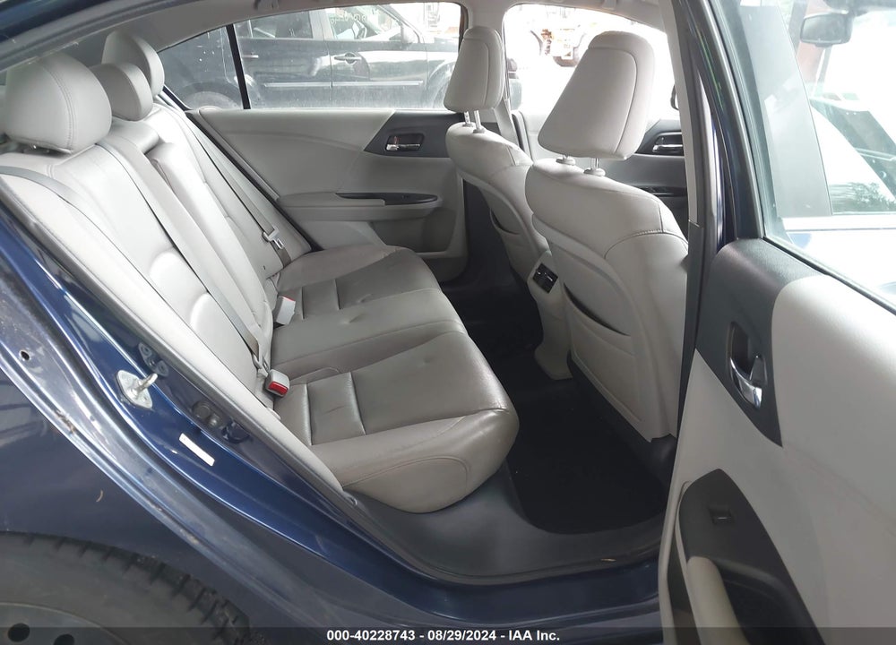 2013 HONDA ACCORD EX-L VIN: 1HGCR2F89DA150797