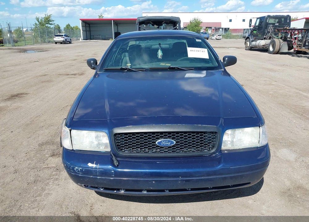 2008 FORD CROWN VICTORIA VIN: 2FAHP71V18X157377