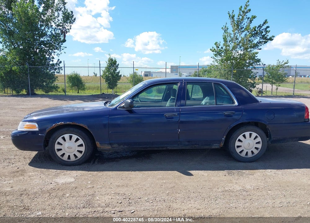 2008 FORD CROWN VICTORIA VIN: 2FAHP71V18X157377