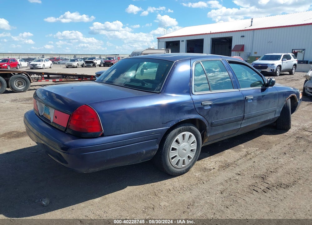 2008 FORD CROWN VICTORIA VIN: 2FAHP71V18X157377