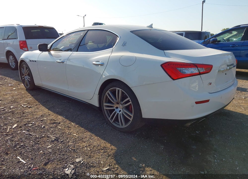 2015 MASERATI GHIBLI VIN: ZAM57RTA2F1154198