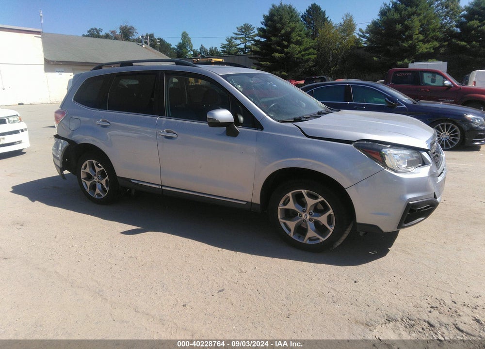 2018 SUBARU FORESTER 2.5I TOURING VIN: JF2SJAWCXJH546998
