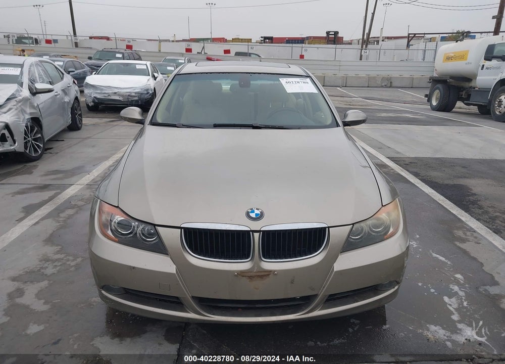 2007 BMW 328I VIN: WBAVA33537KX80955