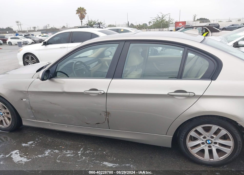 2007 BMW 328I VIN: WBAVA33537KX80955
