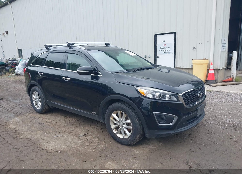 2016 KIA SORENTO 2.4L LX VIN: 5XYPGDA38GG007289