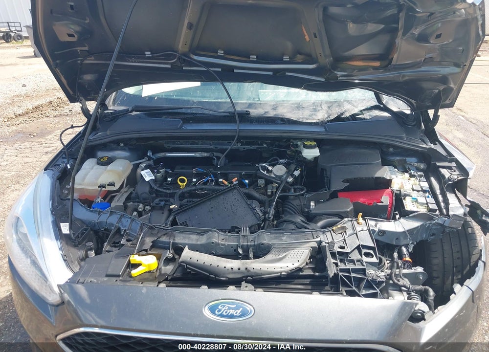 2017 FORD FOCUS VIN: 1FADP3F23HL295439