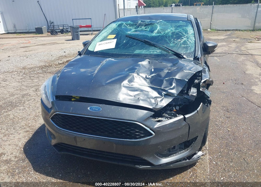 2017 FORD FOCUS VIN: 1FADP3F23HL295439