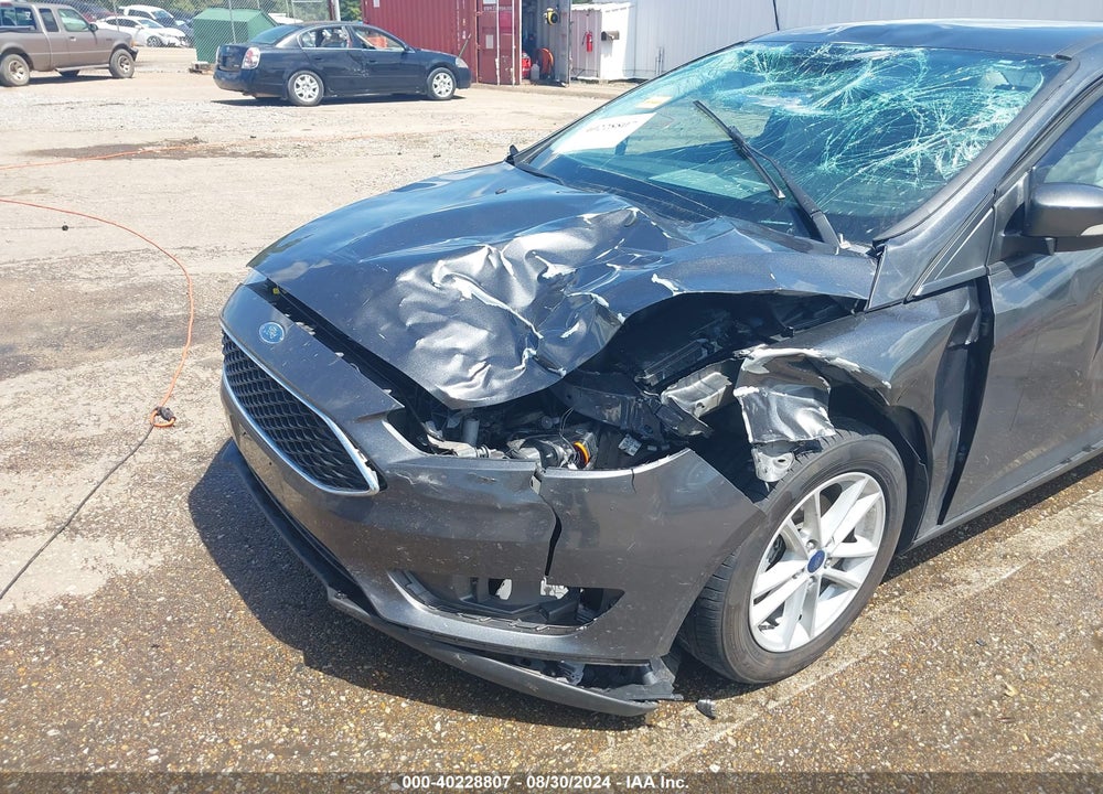 2017 FORD FOCUS VIN: 1FADP3F23HL295439