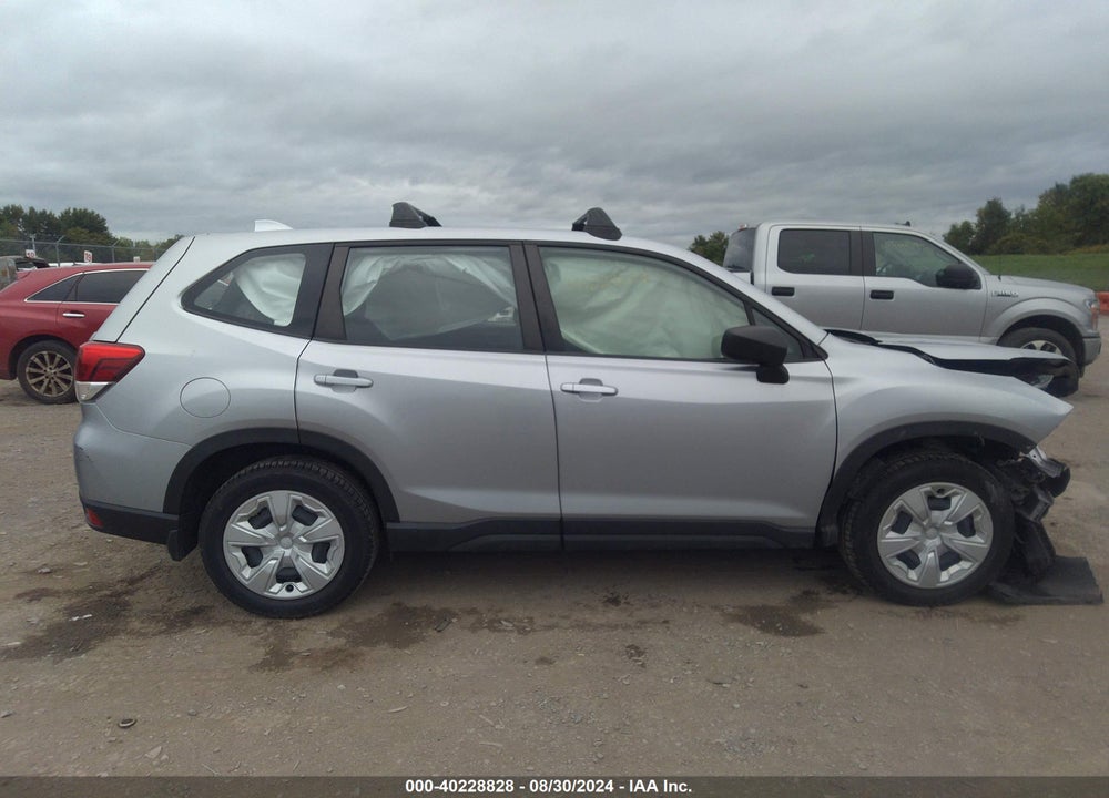 2019 SUBARU FORESTER VIN: JF2SKAAC3KH490618