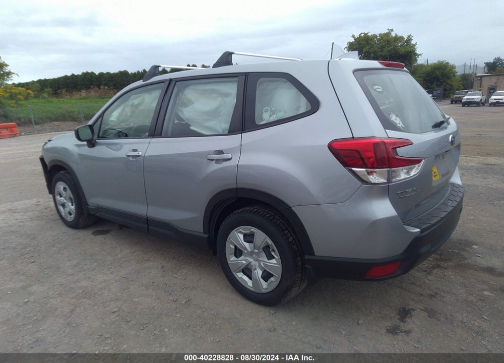 2019 SUBARU FORESTER VIN: JF2SKAAC3KH490618