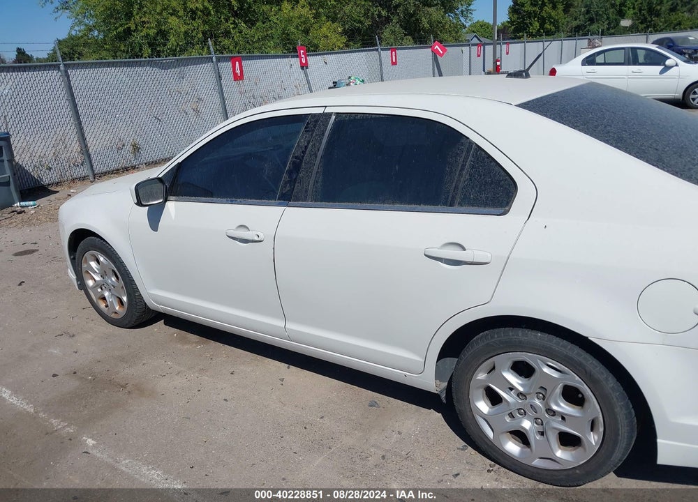 2010 FORD FUSION SE VIN: 3FAHP0HG6AR378928