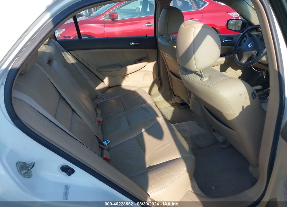 2004 HONDA ACCORD 3.0 EX VIN: 1HGCM66564A042083
