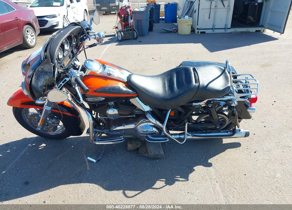 2007 HARLEY-DAVIDSON FLHTCUSE VIN: 1HD1PR81X7Y957277