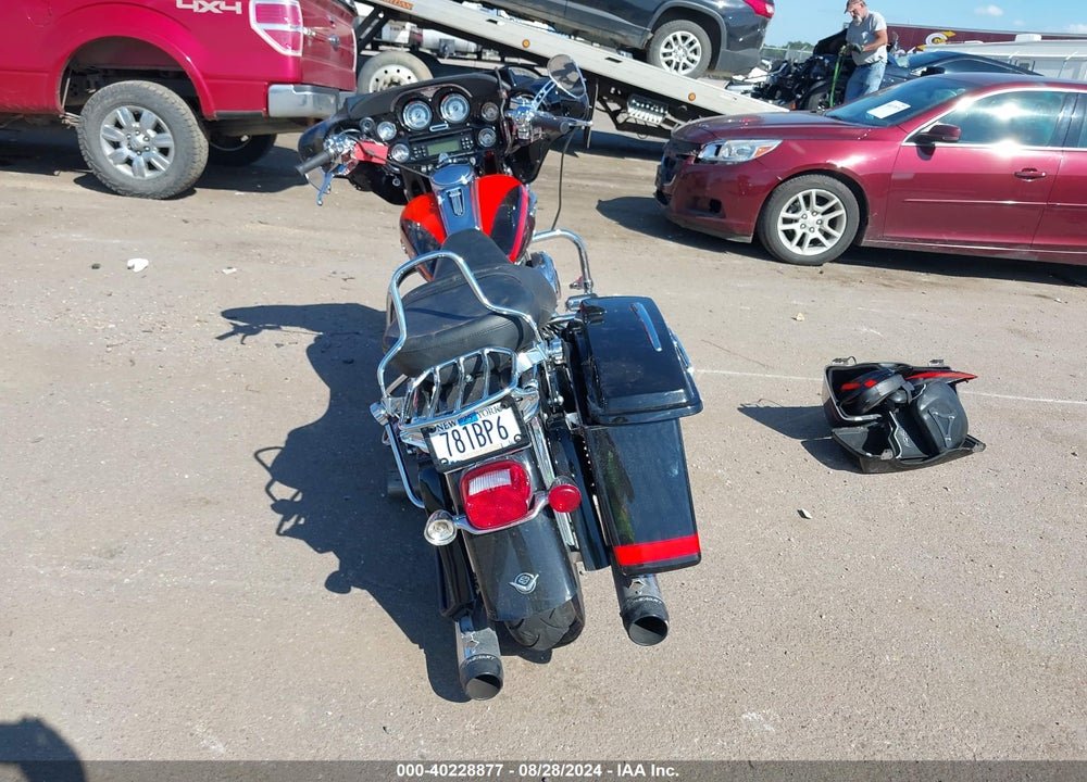 2007 HARLEY-DAVIDSON FLHTCUSE VIN: 1HD1PR81X7Y957277
